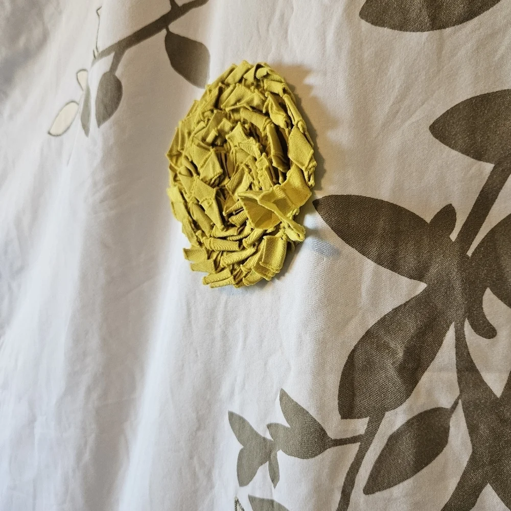 Anthropologie Vintage Ibbie Collection Flower Blooms Duvet Cover King